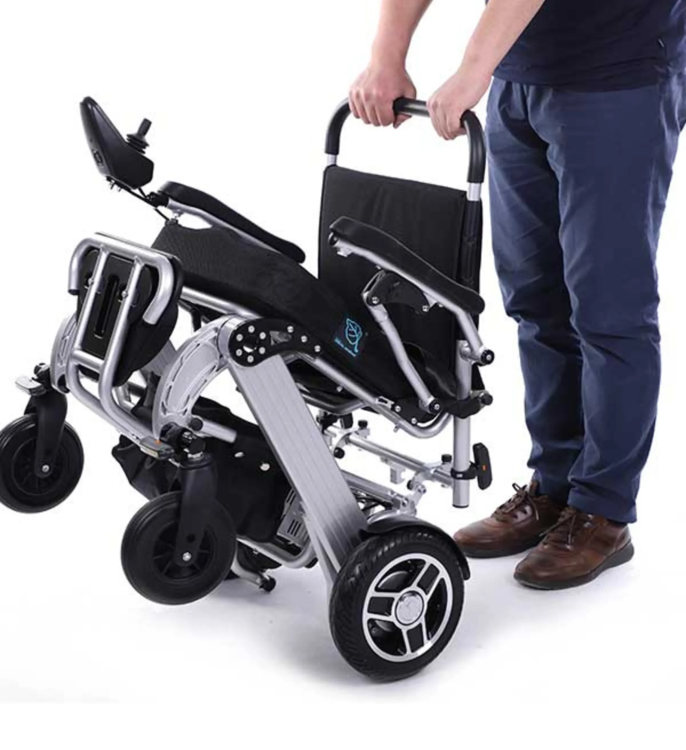 ايدال كرسى كهربائى متحرك خفيف الوزن – المطور باندا 10 (5)