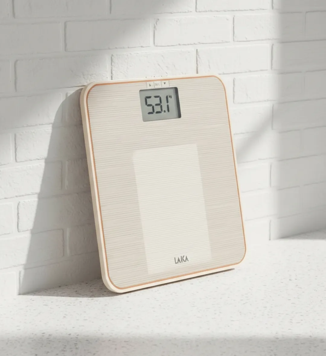 لايكا ميزان شخصي إلكتروني موديل 4010 (2)