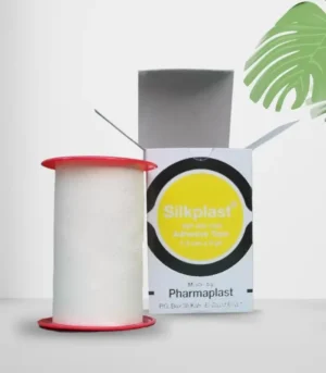 رول حرير طبي فارما سيلك بلاست 7.5 سم × 5 متر لتثبيت الضمادات والجروح