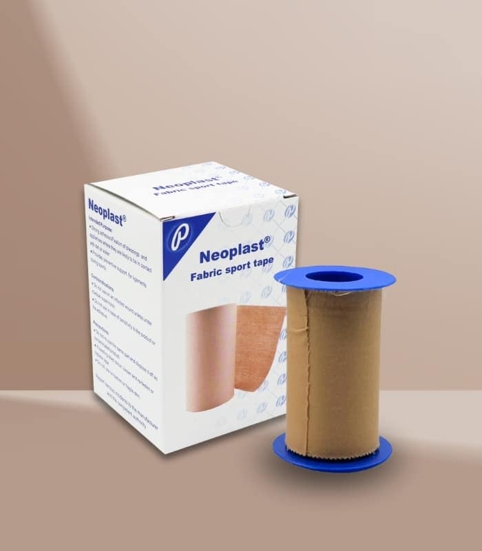 رول قماش طبي لتثبيت الضمادات فارما سيلك بلاست مقاس 7.5 سم × 5 متر