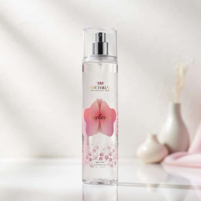 فيكتوريا معطر جسم توت